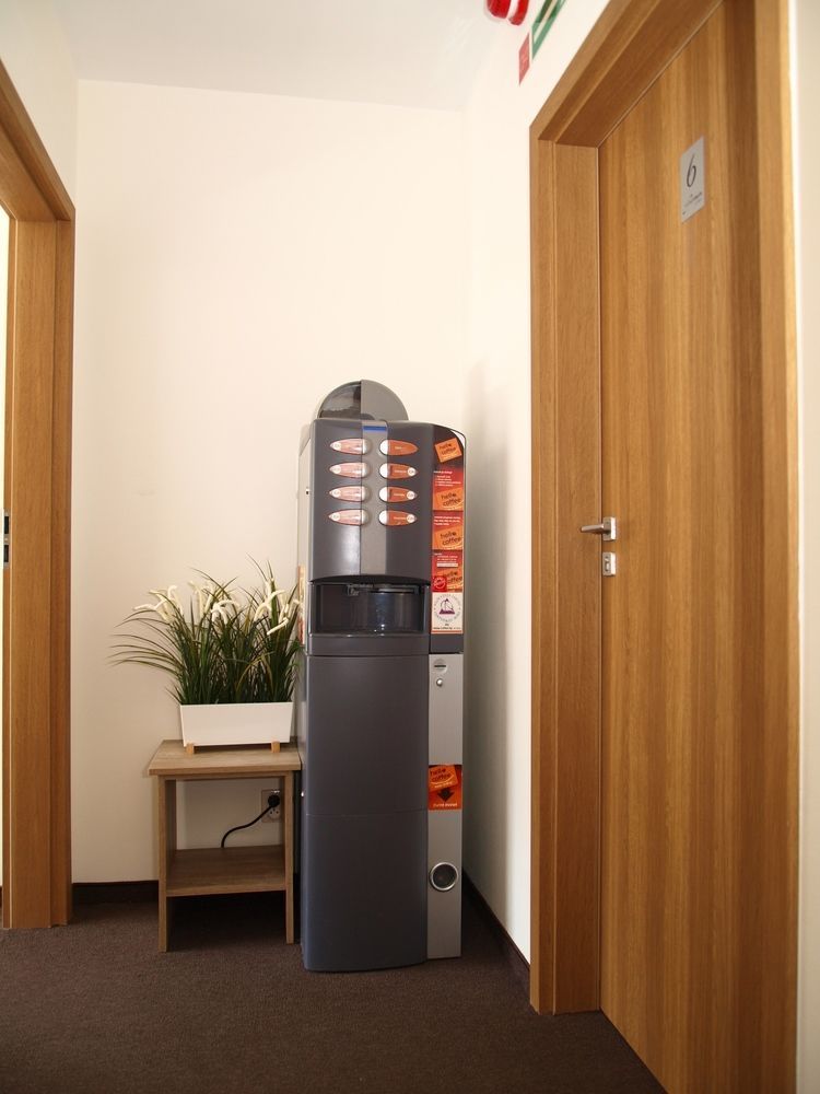 Smart2Stay Pod Lipami وارسو المظهر الخارجي الصورة